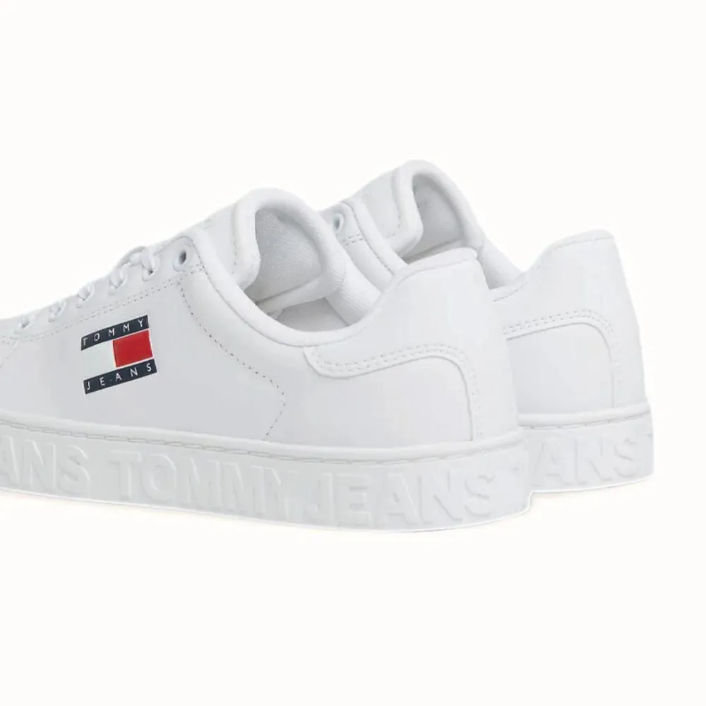 Tommy Hilfiger Jeans TJW Cool  Leather Sneaker Women EN0EN02531-WHT